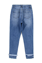 Load image into Gallery viewer, Raw Hem Distressed Jeans with Pockets

