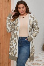 Load image into Gallery viewer, Plus Size Printed Long Sleeve Cardigan
