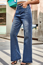 Load image into Gallery viewer, Buttoned Loose Fit Jeans with Pockets
