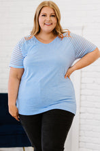 Load image into Gallery viewer, Plus Size V-Neck Raglan Sleeve Tee
