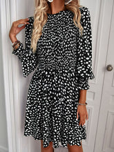Load image into Gallery viewer, Printed Puff Sleeve Smocked Dress
